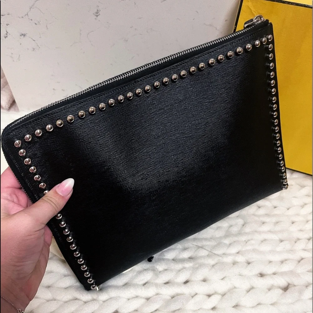 TRADED ✖️ - Picture 9 of 12